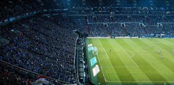 哈兰德剪掉标志性长发，生死战前蓄力造势｜BEPLAY体育（配图示意）